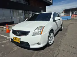 2013  Nissan Sentra - Image 5