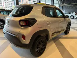 2025  Renault Kwid - Image 5