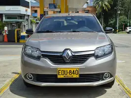 2019  Renault Logan - Image 3