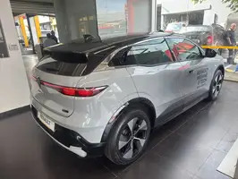 2025  Renault Megane - Image 5