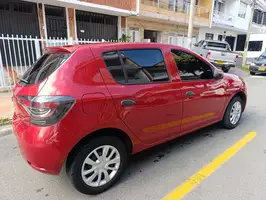 2022  Renault Sandero - Image 4