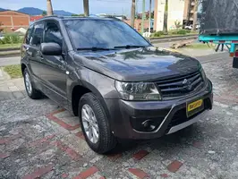 2014  Suzuki Grand - Image 2