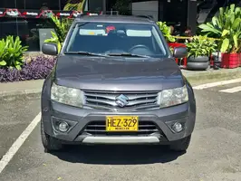 2014  Suzuki Grand - Image 3