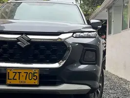 2023  Suzuki Grand - Image 5