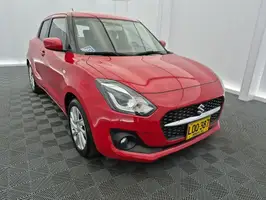 2023  Suzuki Swift - Image 2