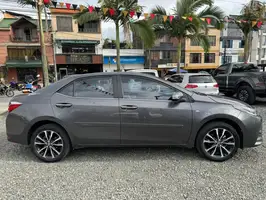 2019  Toyota Corolla - Image 4