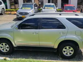 2011  Toyota Fortuner - Image 5