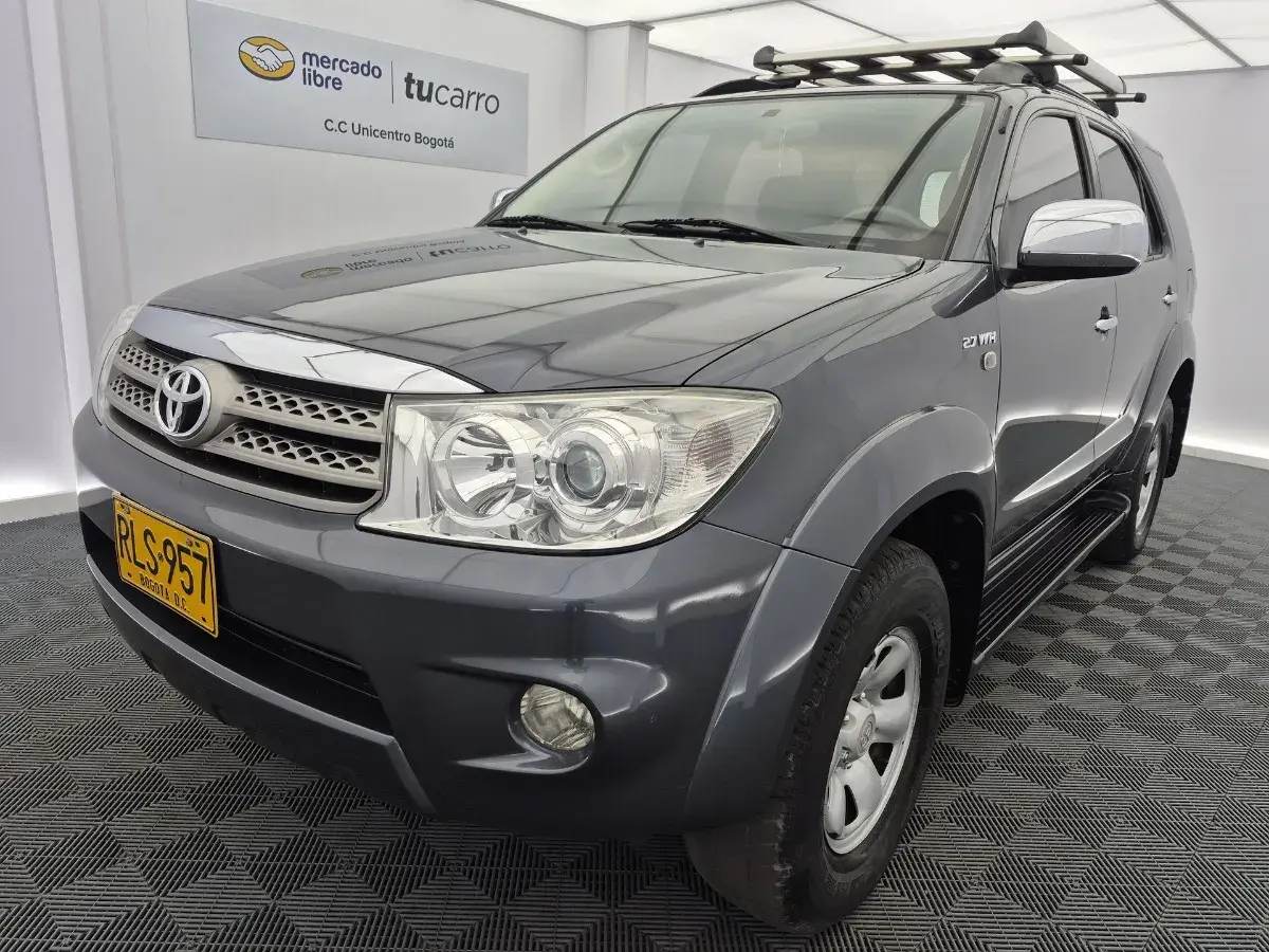 2012  Toyota Fortuner