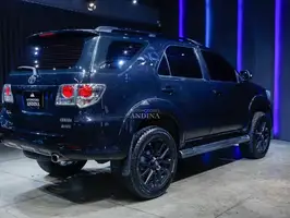 2012  Toyota Fortuner - Image 5