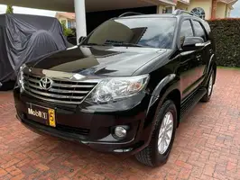 2013  Toyota Fortuner - Image 2