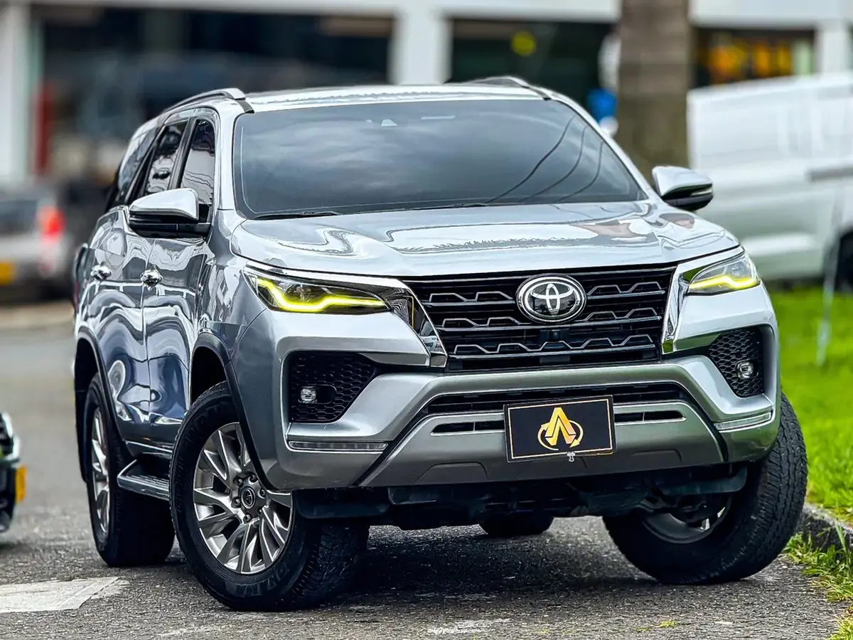 2022  Toyota Fortuner