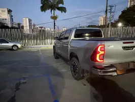 2023  Toyota Hilux - Image 4