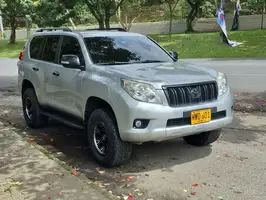 2013  Toyota Land - Image 2