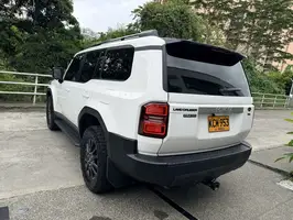 2025  Toyota Prado - Image 5