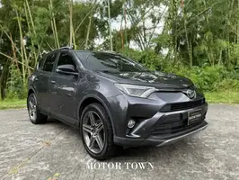 2018  Toyota Rav4 - Image 1