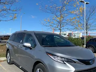 2025 Toyota Sienna
