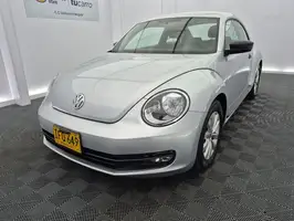 2016  Volkswagen Beetle - Image 4
