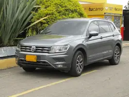 2018  Volkswagen Tiguan - Image 1