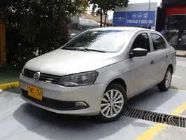 2016  Volkswagen Voyage - Image 1