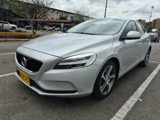 2019 Volvo Unknown
