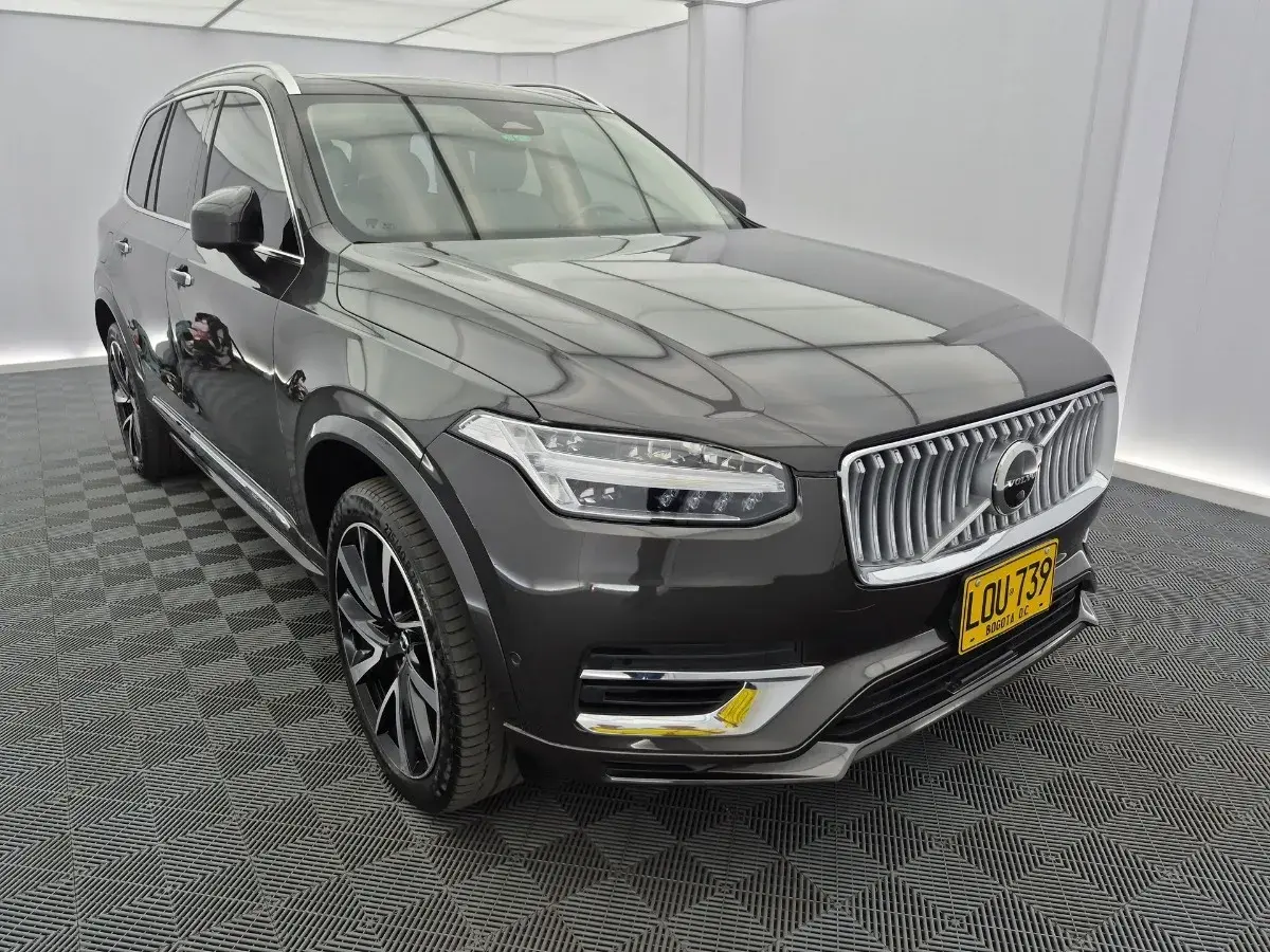 2023  Volvo Unknown