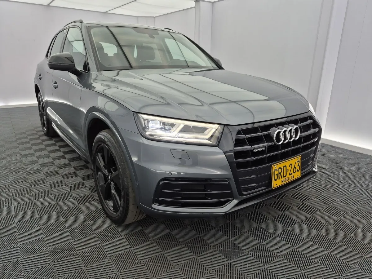 2019 Audi Q5 low mileage car in Tampa