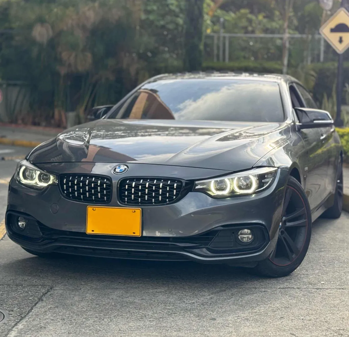 2018 Bmw Serie low mileage car in Tampa