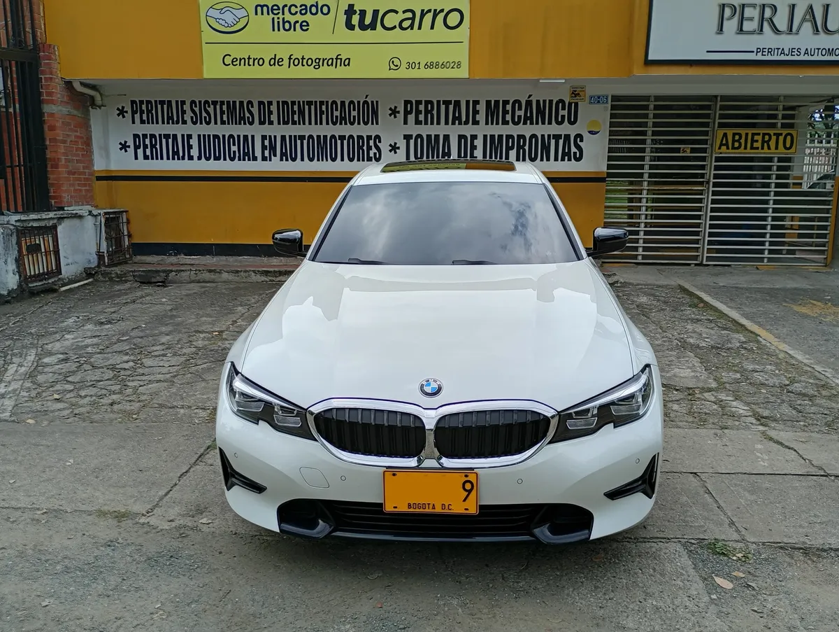 2019 Bmw Serie low mileage car in Tampa