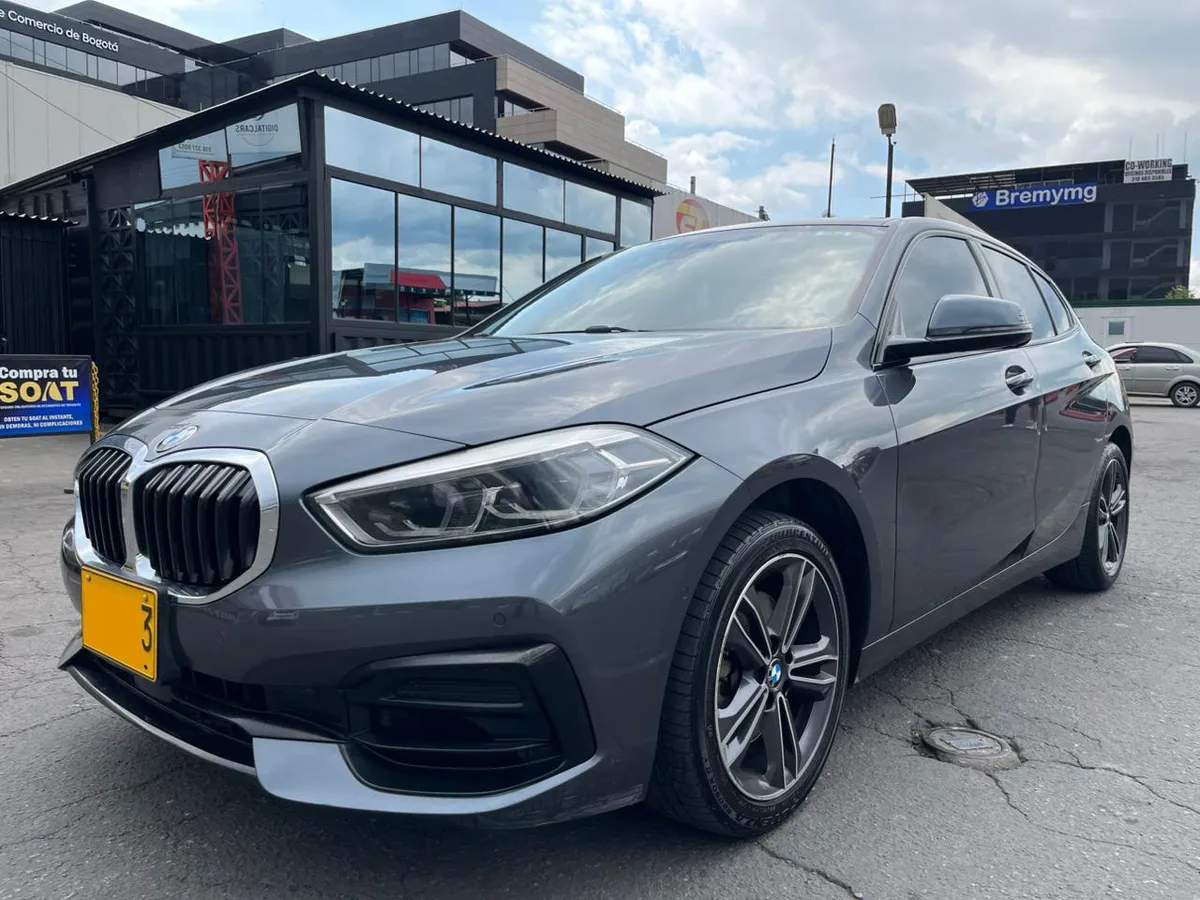 2020 Bmw Serie low mileage car in Tampa