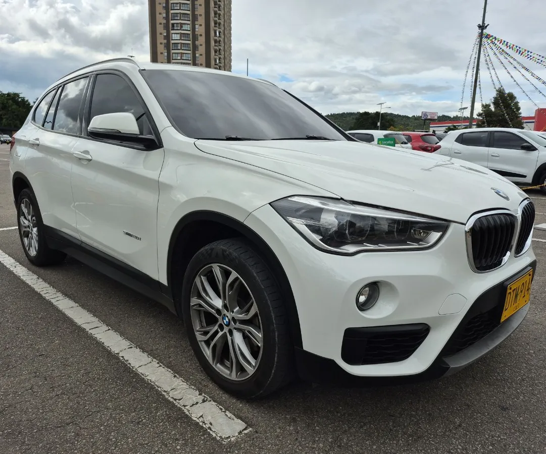 2017 Bmw X1 low mileage car in Tampa