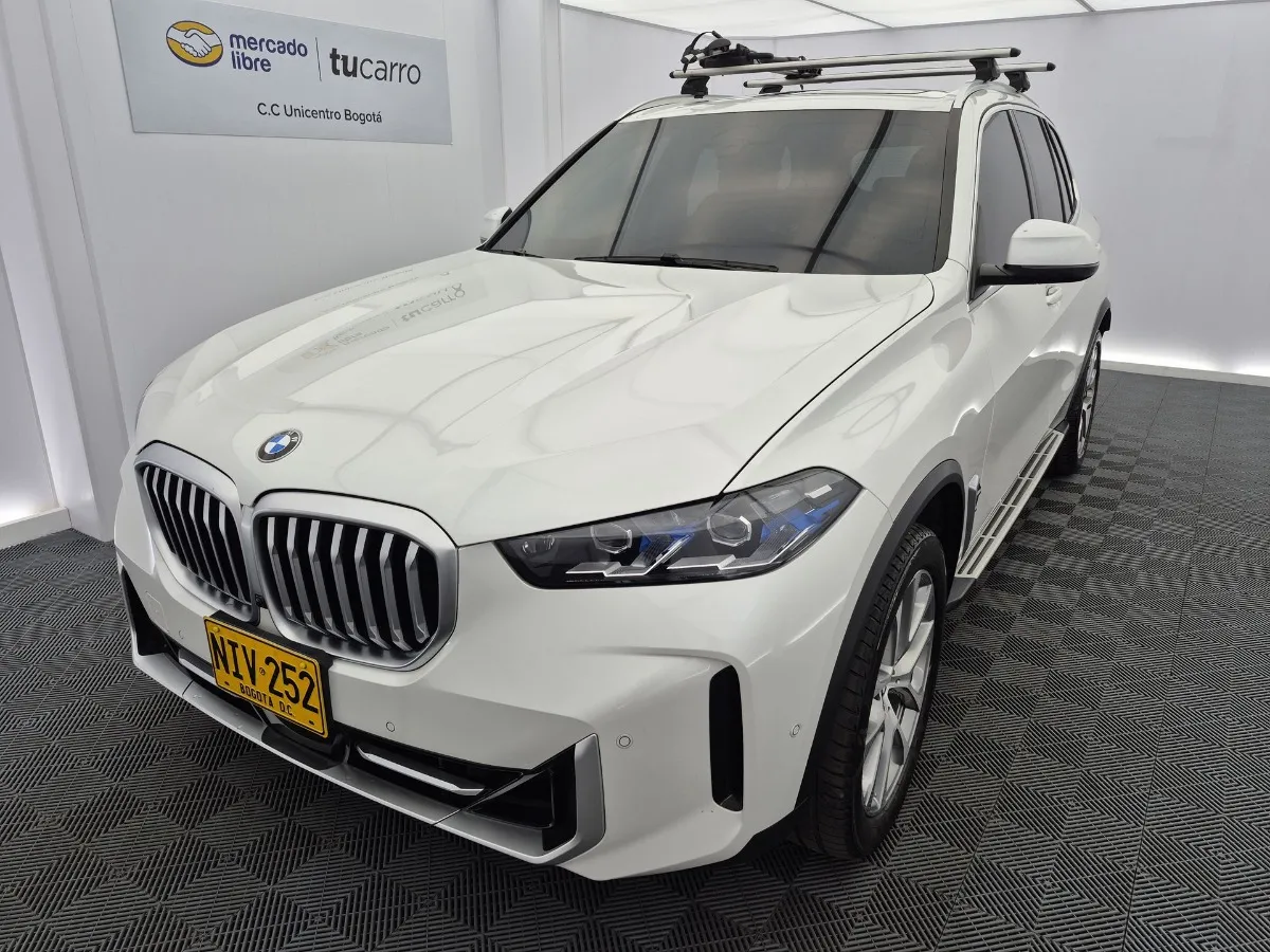 2024 Bmw X5 low mileage car in Tampa