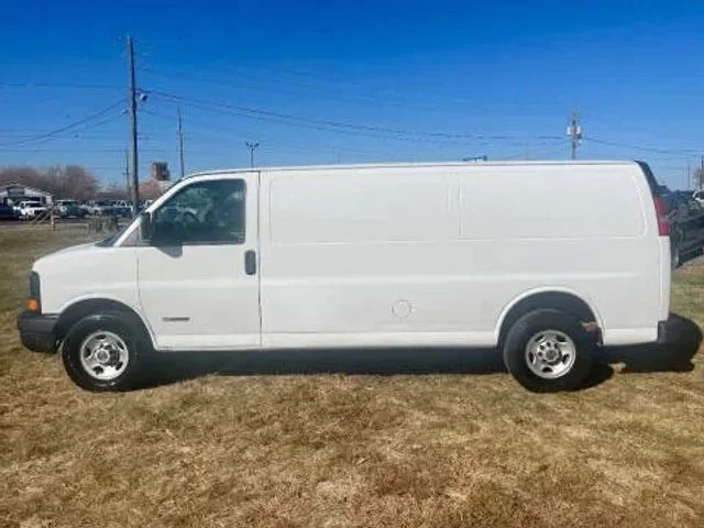 2003 Chevrolet Express 2500 Cargo  Express 2500 Cargo in front of Clock Tower Mall Used car business