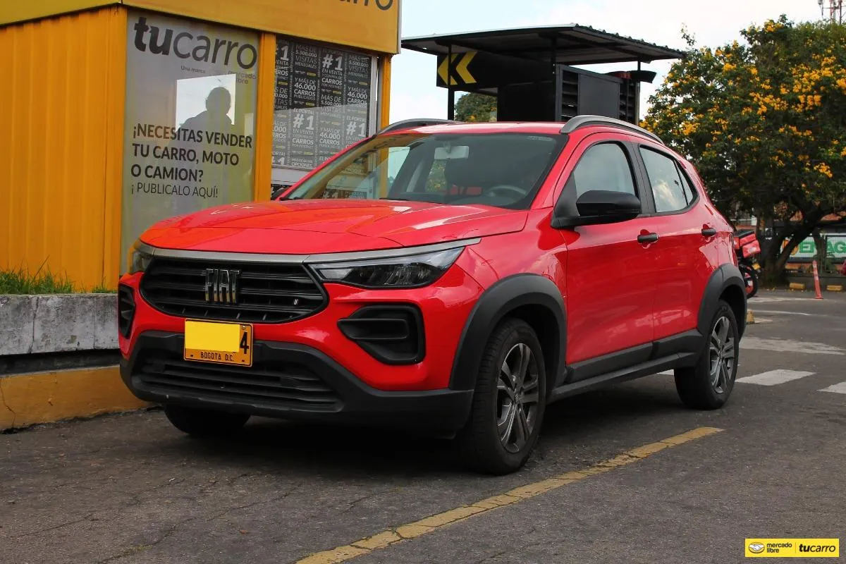 2023 Fiat Unknown low mileage car in Tampa