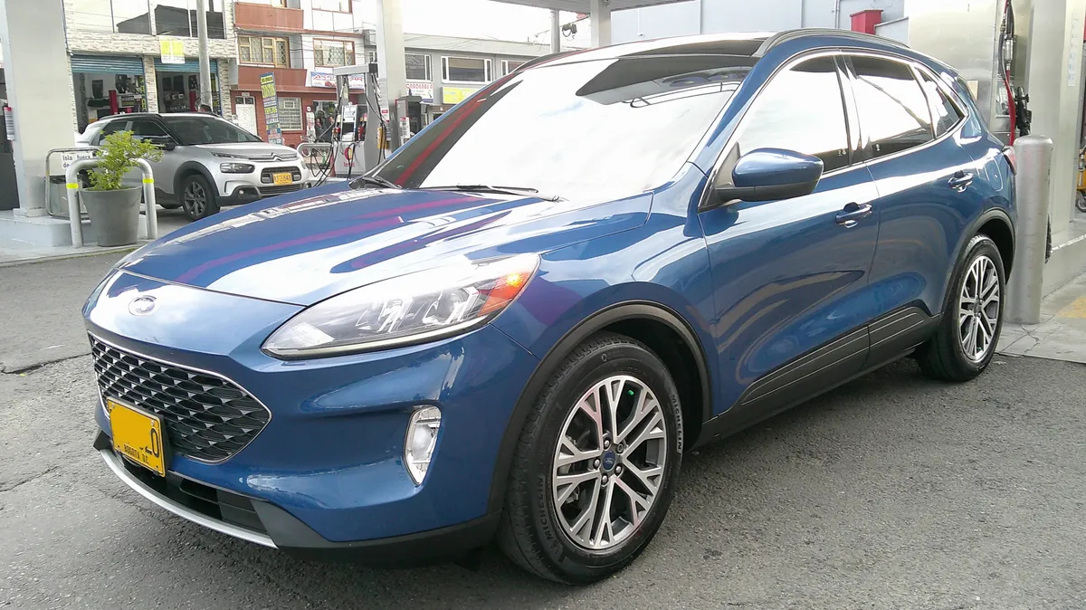 2022 Ford Escape low mileage car in Tampa