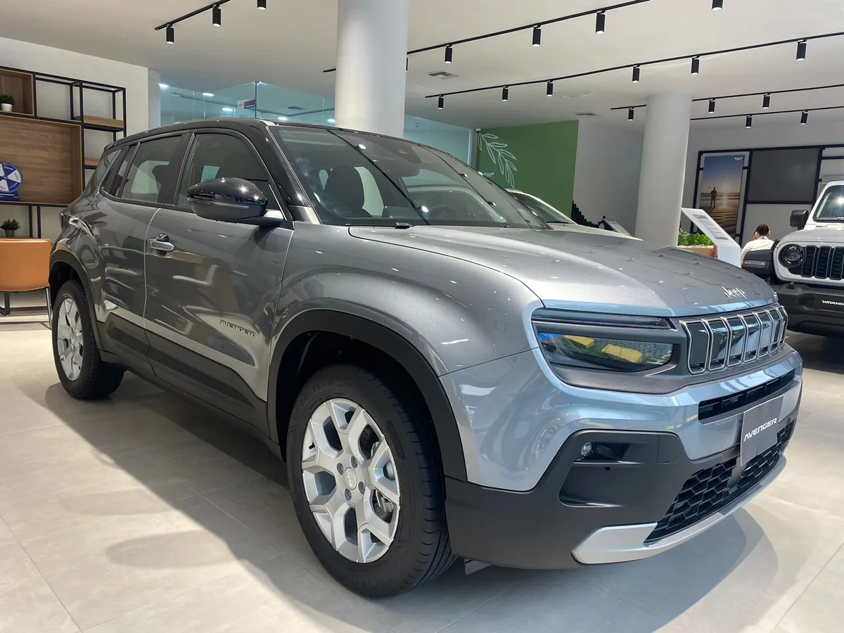 2025 Jeep Wrangler low mileage car in Tampa