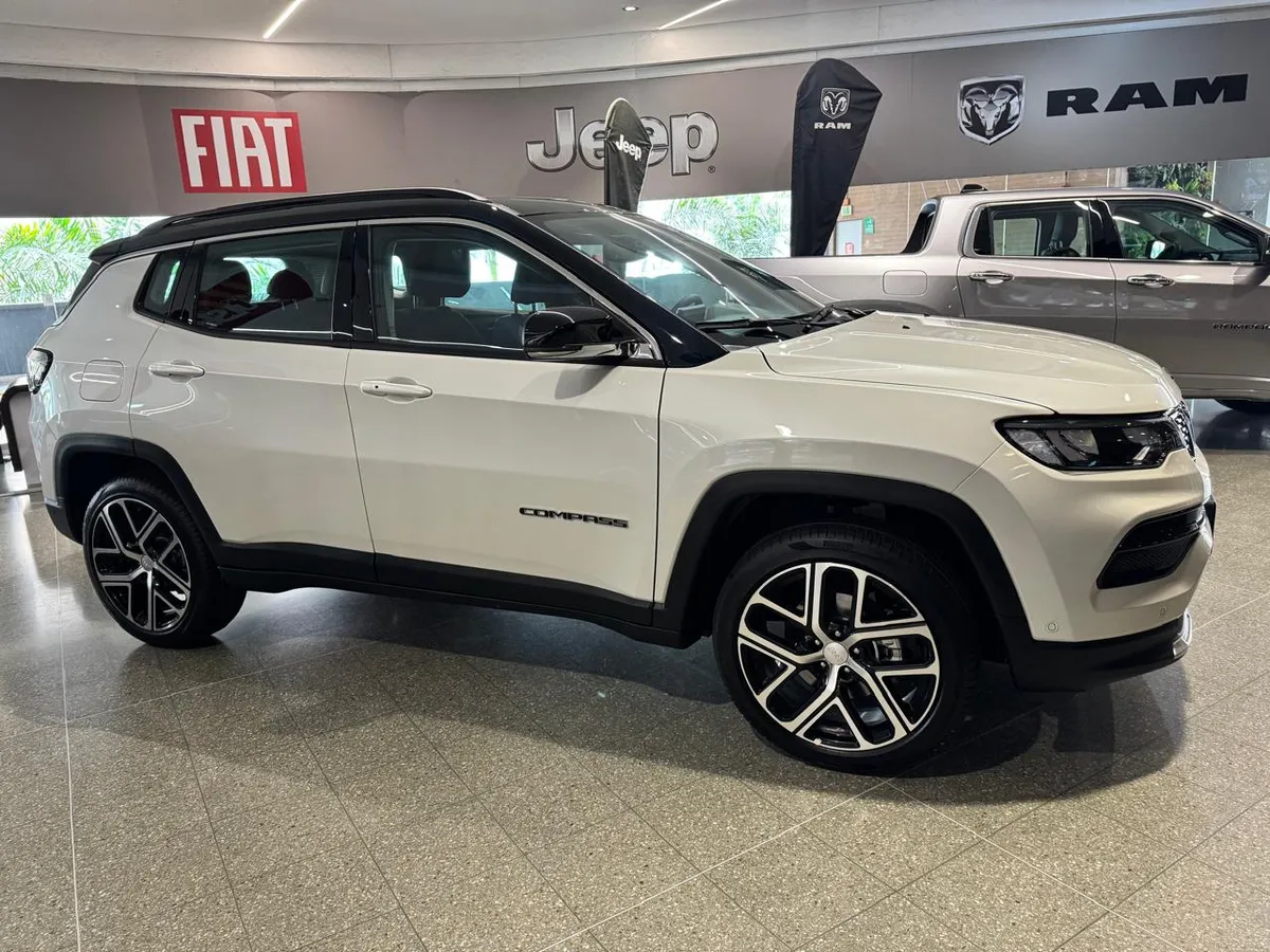 2025 Jeep Wrangler low mileage car in Tampa