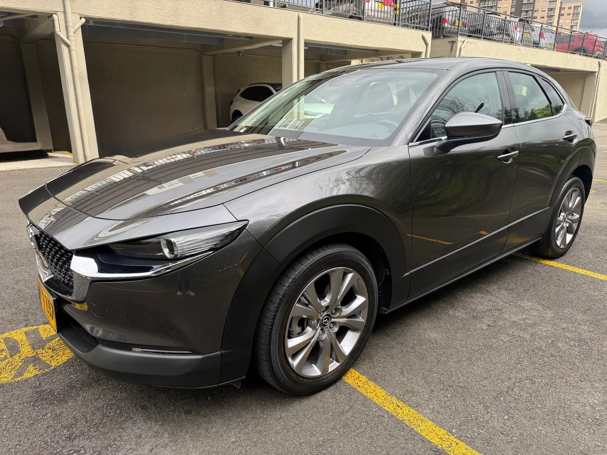 2022 Mazda Cx low mileage car in Tampa