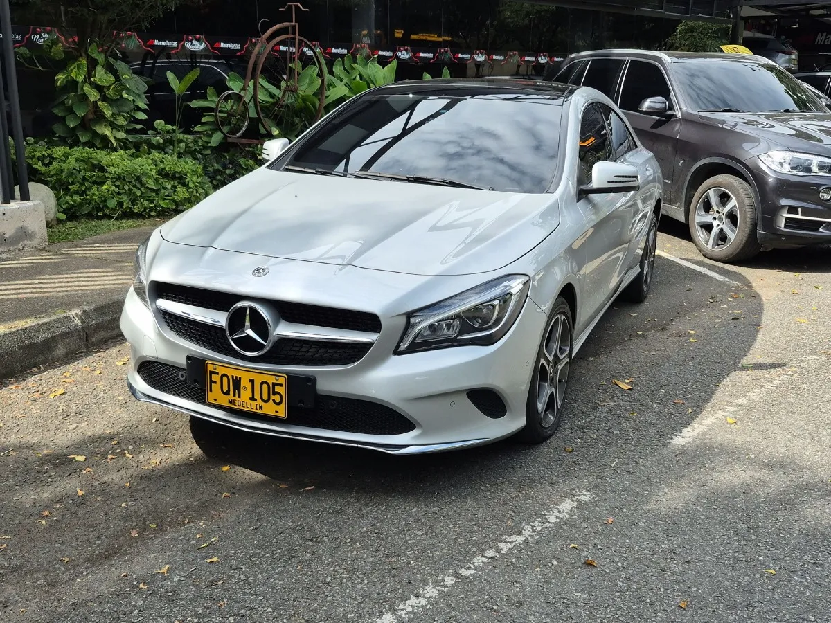 2019 Mercedes Unknown low mileage car in Tampa