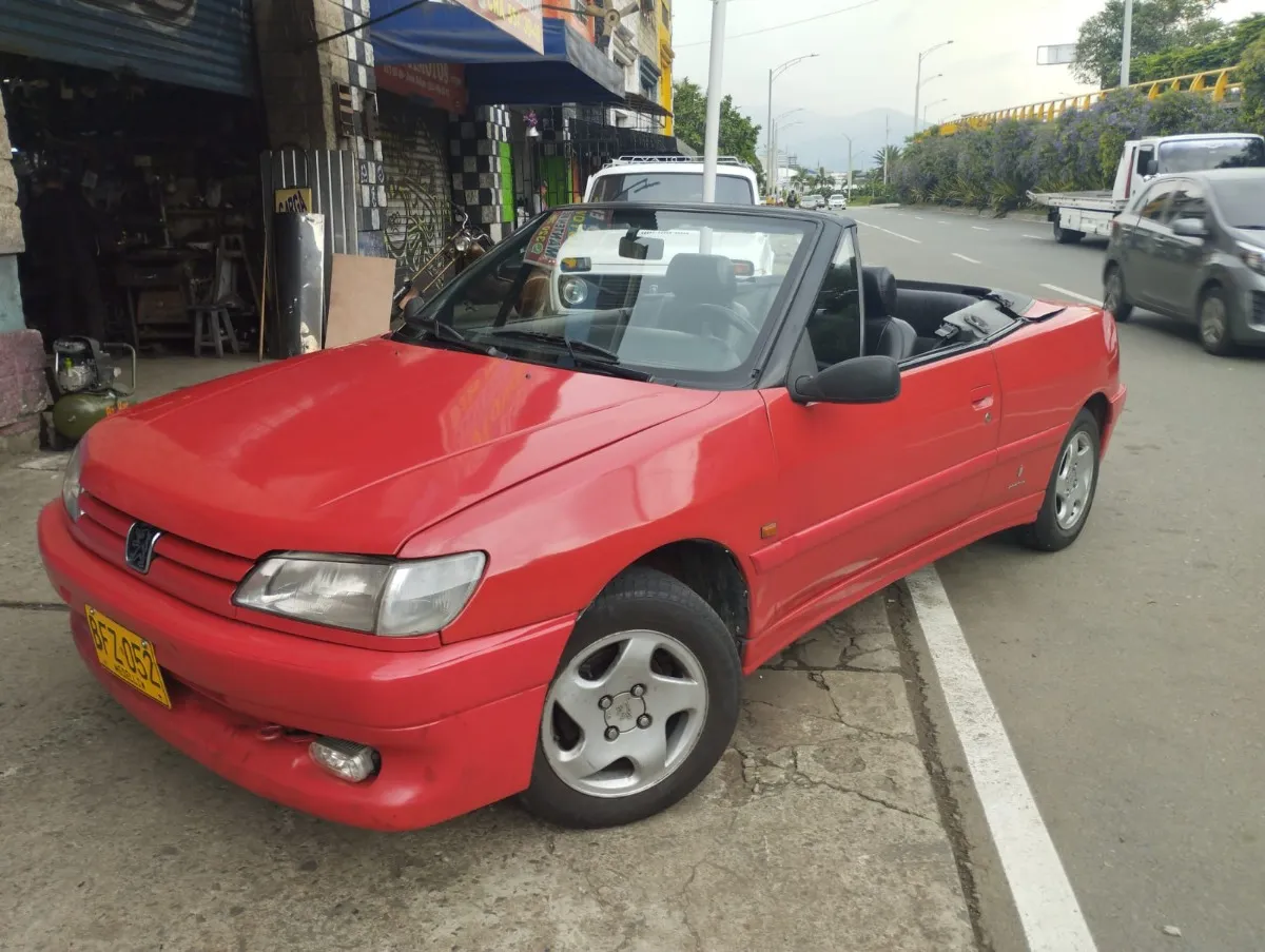 2000 Peugeot Unknown low mileage car in Tampa