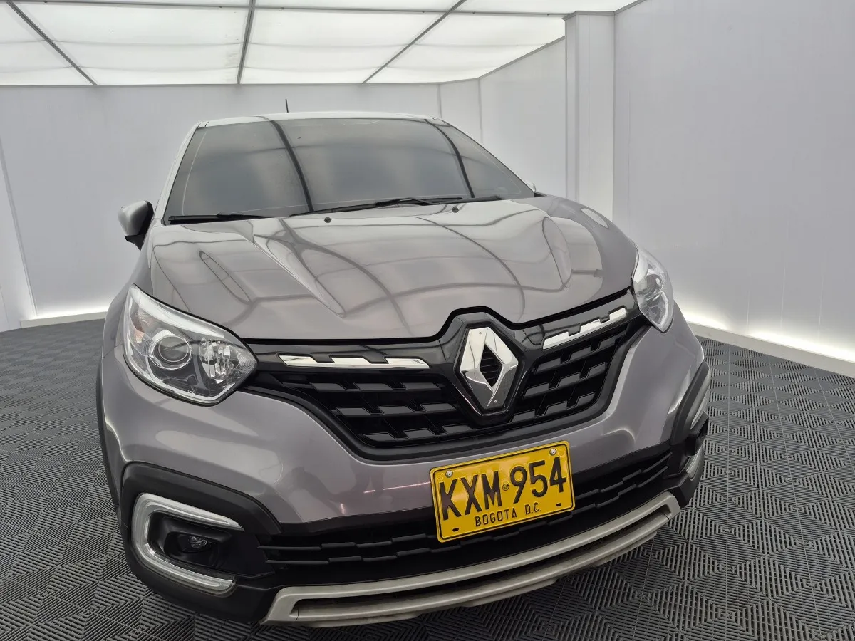 2023 Renault Captur low mileage car in Tampa