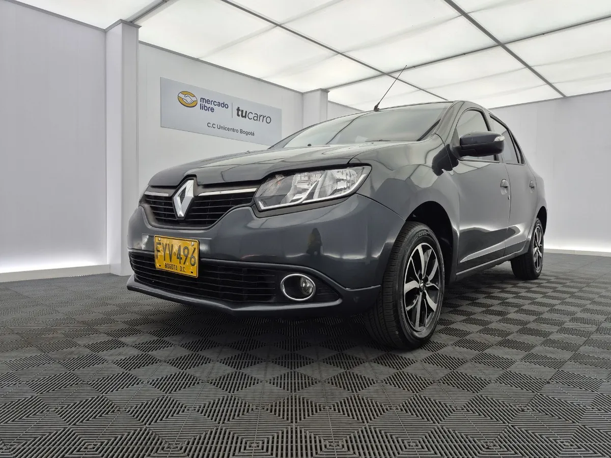 2019 Renault Logan low mileage car in Tampa