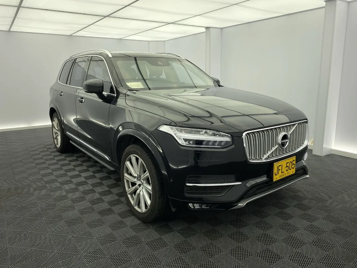 2017 Volvo Unknown low mileage car in Tampa